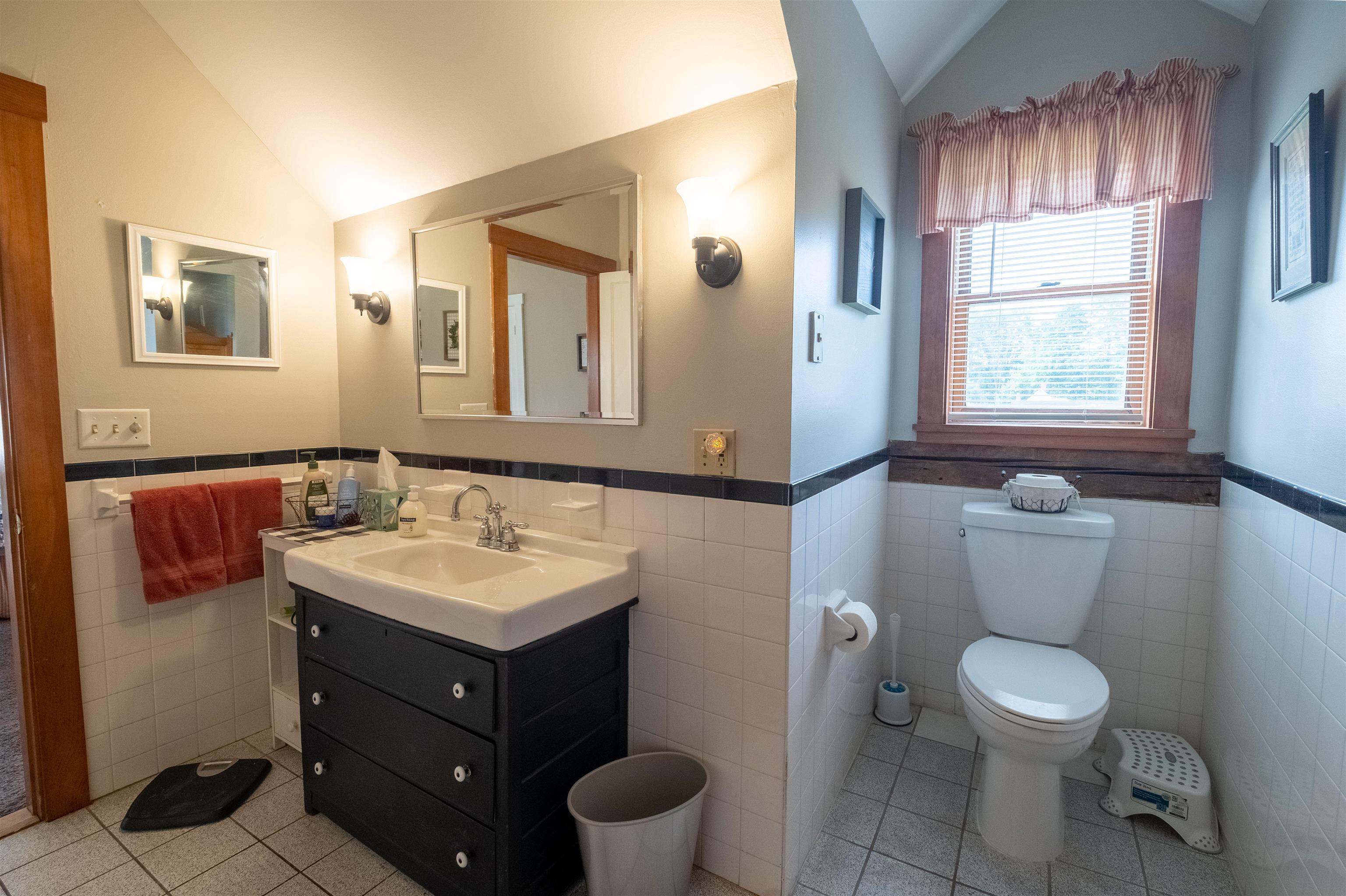 1203 Highway 5 Weathersfield, VT 05156 - Photo 20 of 26