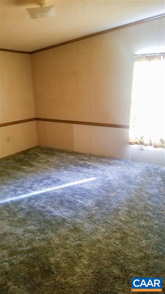 3030 Beech Grove Road Roseland, VA 22967 - Photo 5 of 10 Gallery Image 5