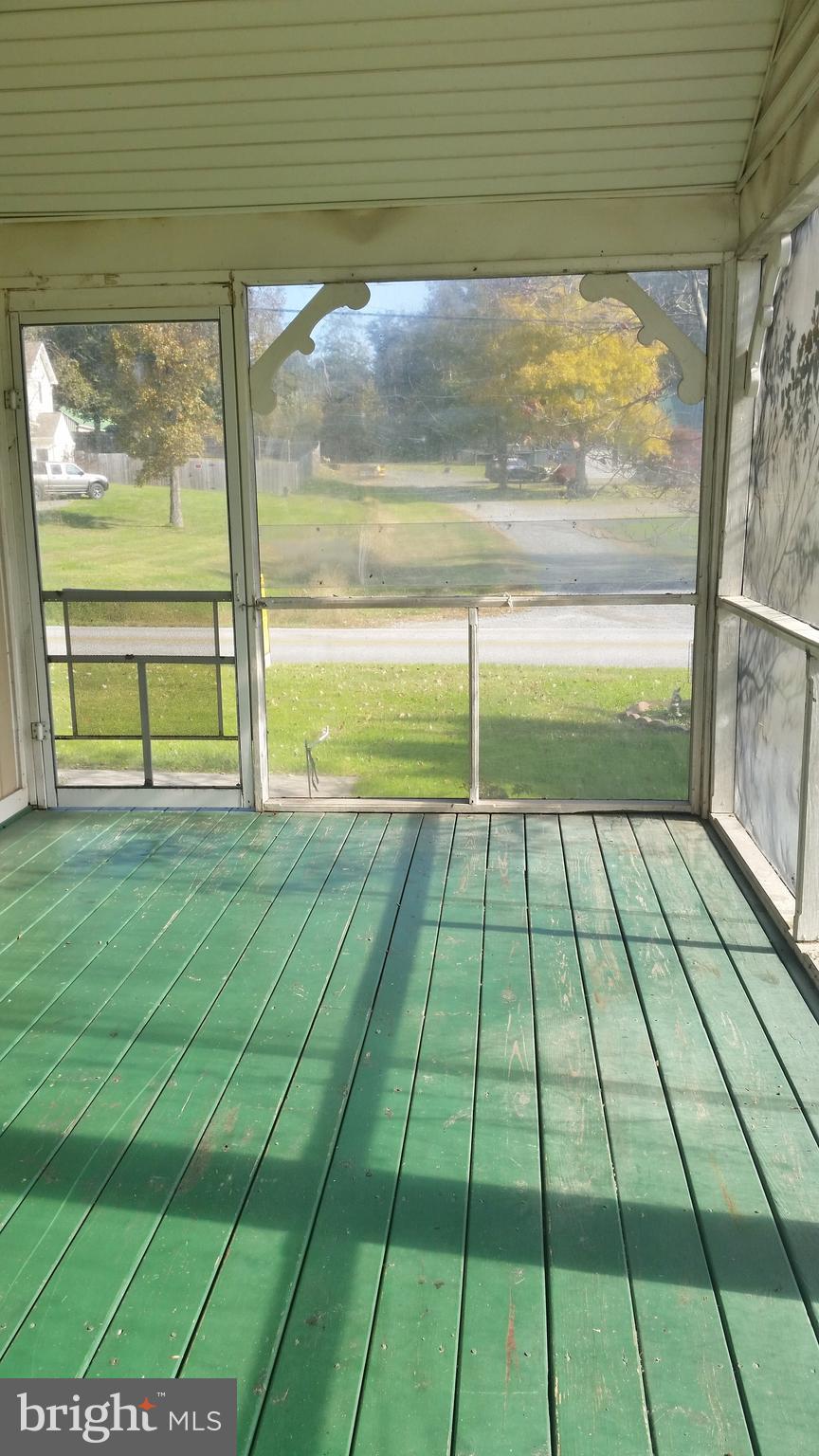 753 Union Church Road Elkton, MD 21921 - Photo 9 of 10 Sun Porch
