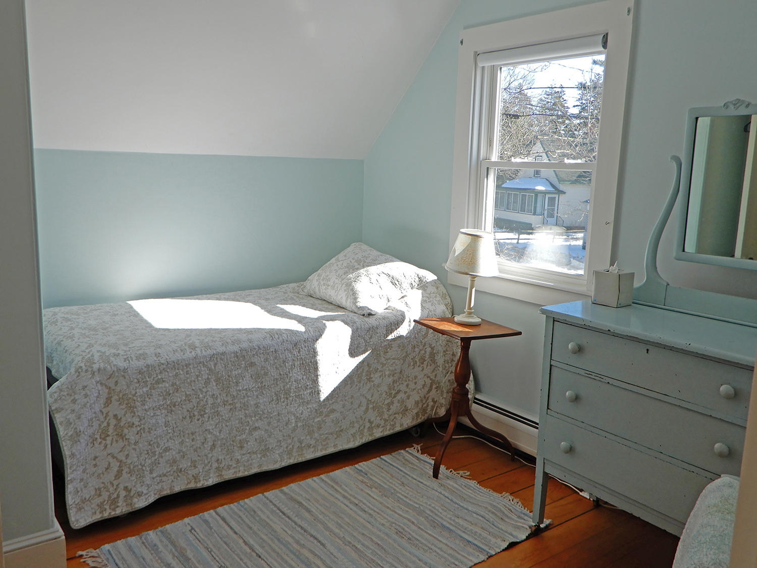 43 Summit Road Mount Desert, ME 04662 - Photo 14 of 19 43 Summit Guest Room 2