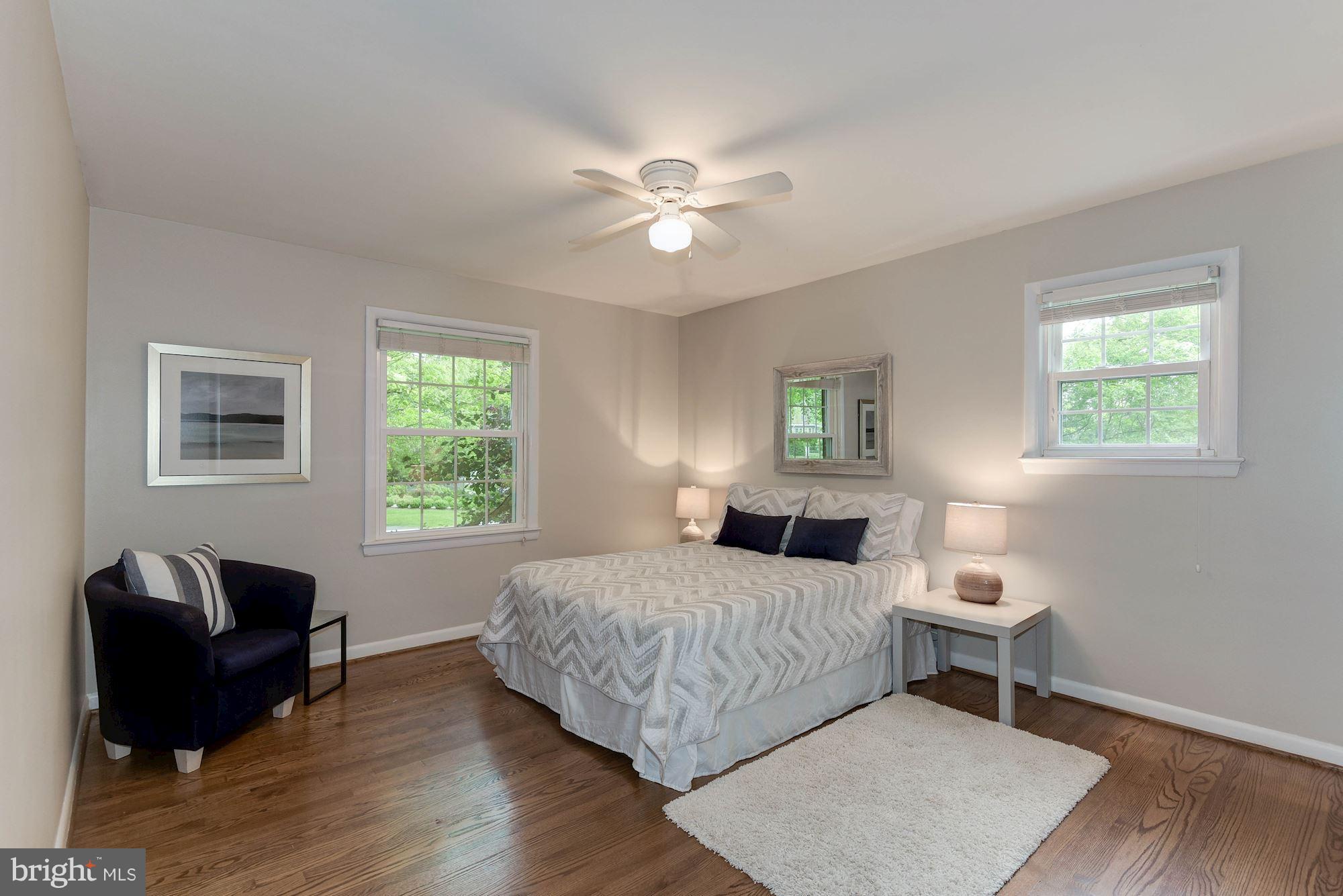 407 Russell Road Alexandria, VA 22301 - Photo 14 of 30 Second bedroom on upper level