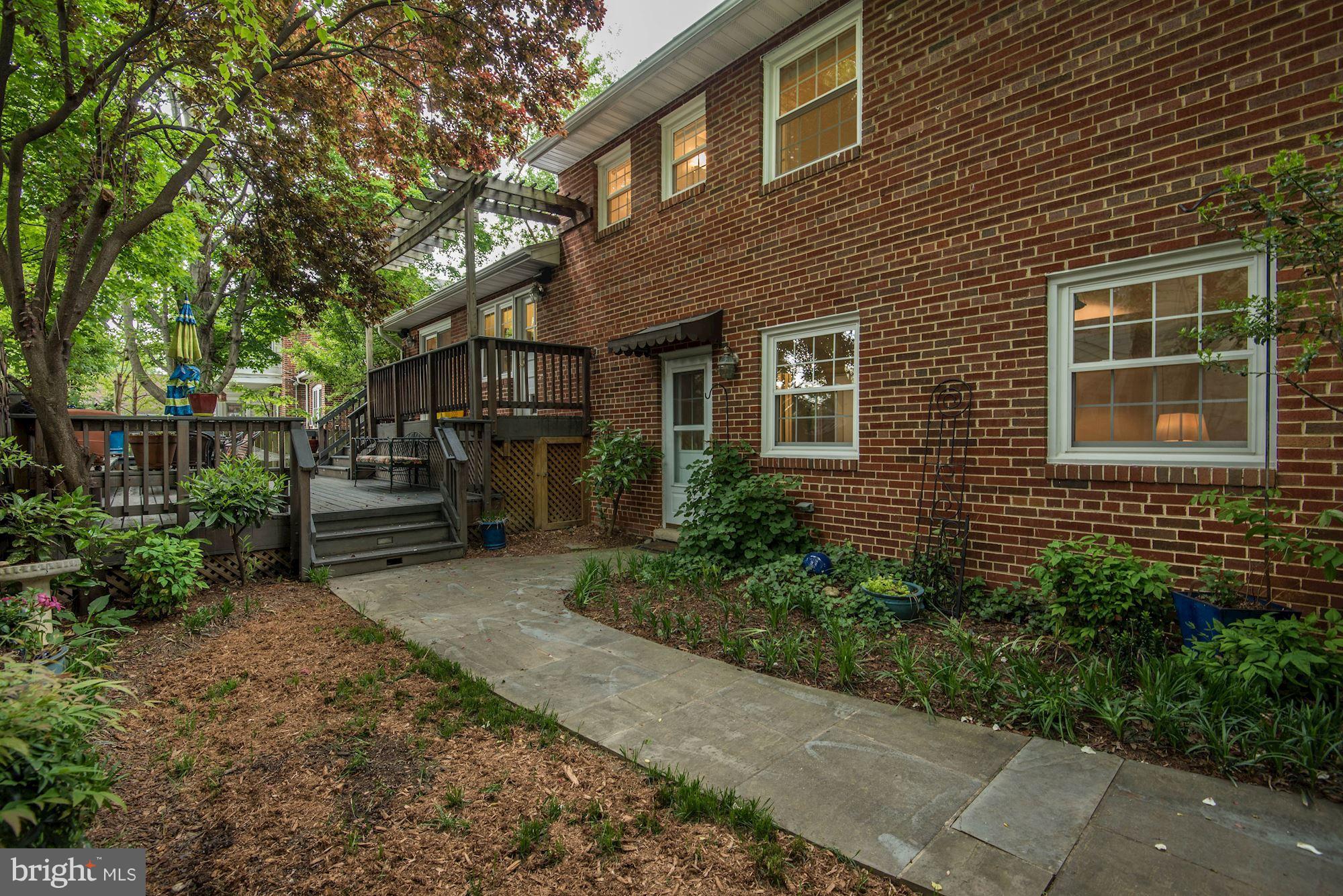 407 Russell Road Alexandria, VA 22301 - Photo 27 of 30 Rear entrance to 4th bedroom/office