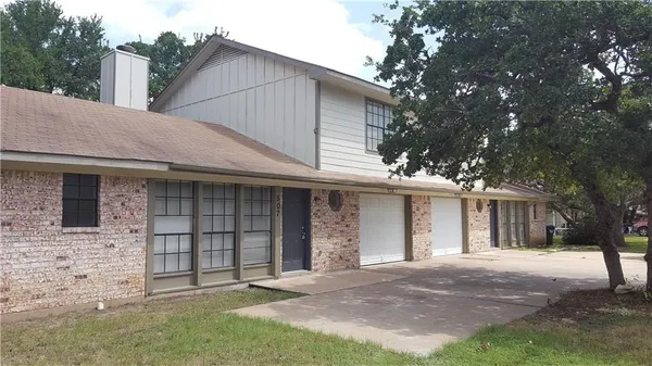 $1,600 | 507 Algerita Drive, Unit A, Georgetown, TX 78628