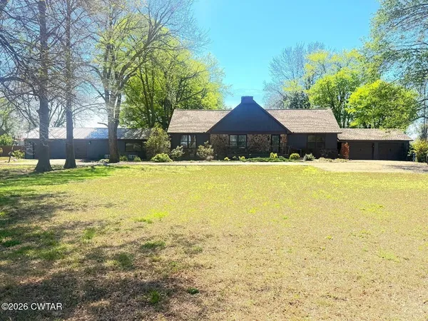 $298,000 | 1595 Lake Drive, Tiptonville, TN 38079