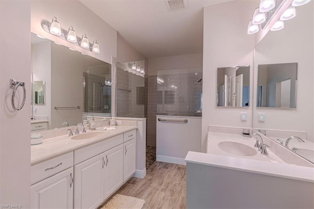 2321 Ariane Drive Naples, FL 34112 - Photo 11 of 29
