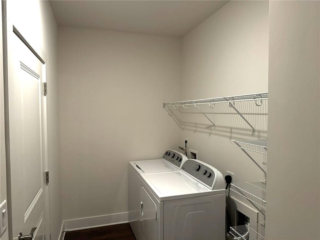 65 Village Court Cleveland, GA 30528 - Photo 18 of 21 a utility room with dryer and washer