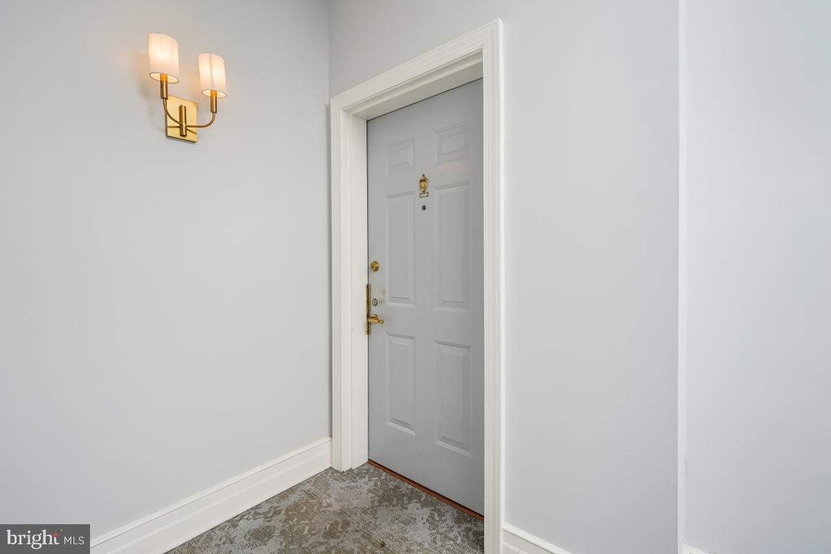 1619 R Street Northwest, Unit 602 Washington, DC 20009 - Photo 9 of 35