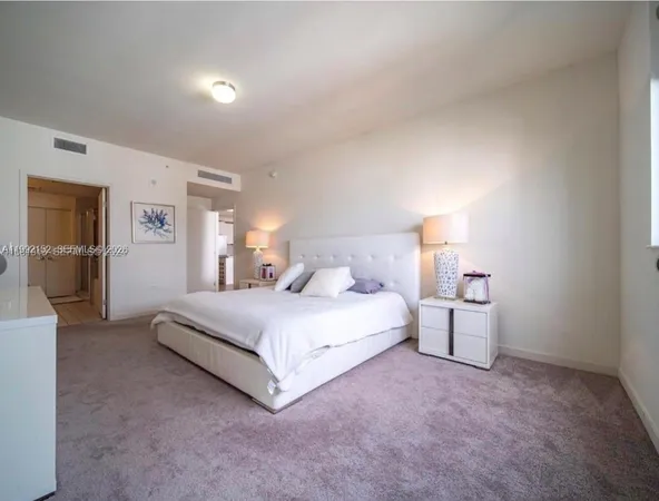 $4,700 | 999 Southwest 1st Avenue, Unit 2105, Miami, FL 33130