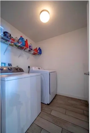 $4,700 | 999 Southwest 1st Avenue, Unit 2105, Miami, FL 33130