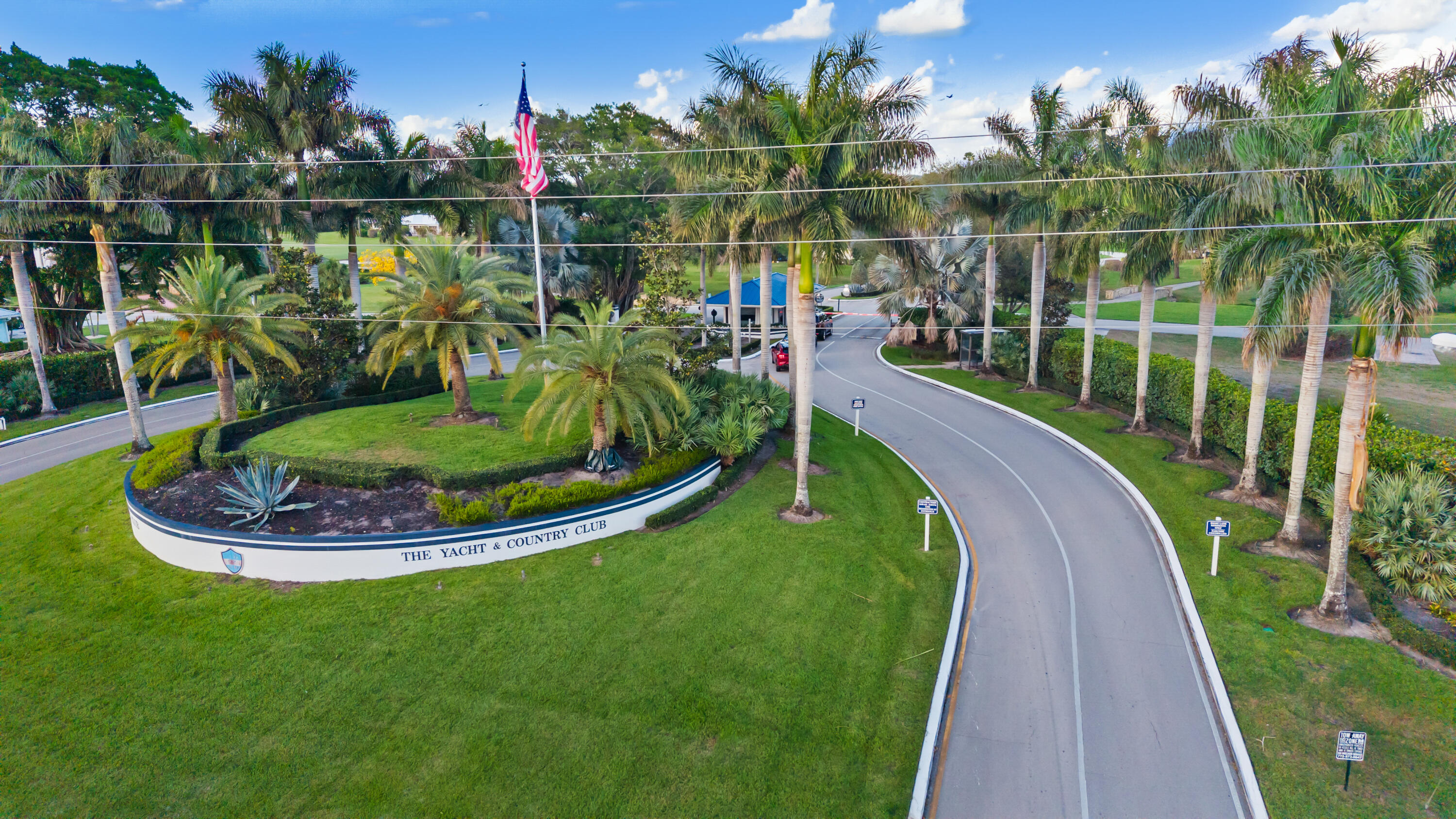4176 Southeast Fairway Court Stuart, FL 34997 - Photo 34 of 46 ST The Yacht & Country Club - Sign