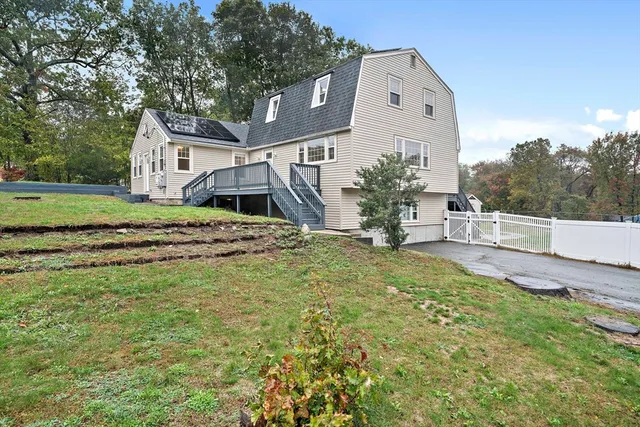 $829,900 | 58 Woodlawn Road, Randolph, MA 02368