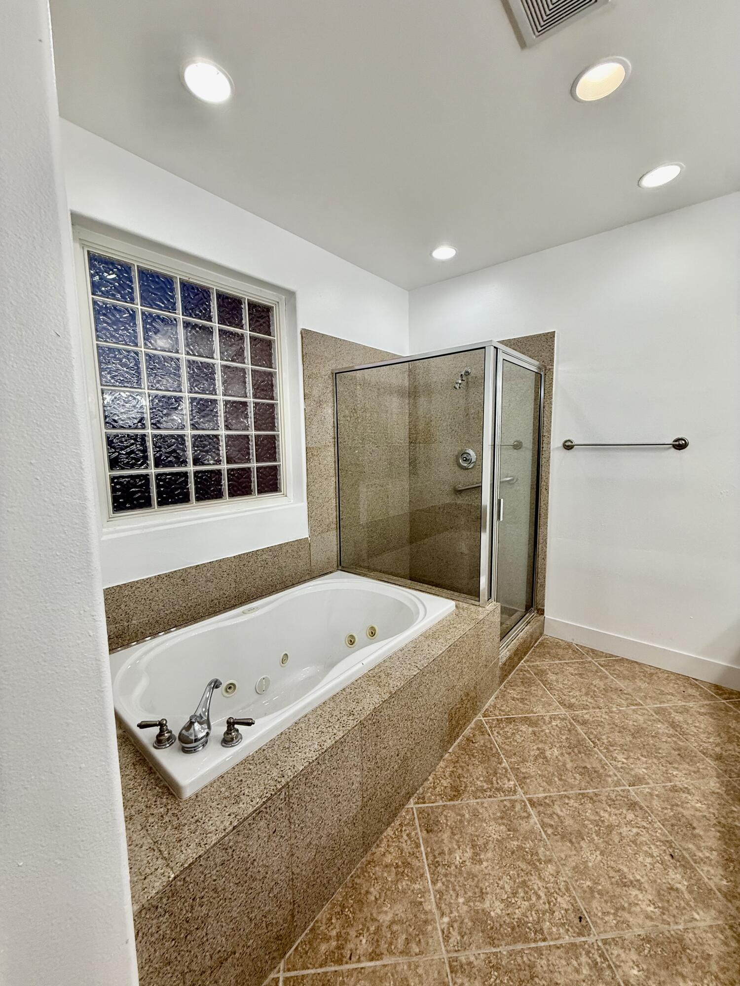 2283 Azure Avenue Thermal, CA 92274 - Photo 15 of 26 IMG_2272