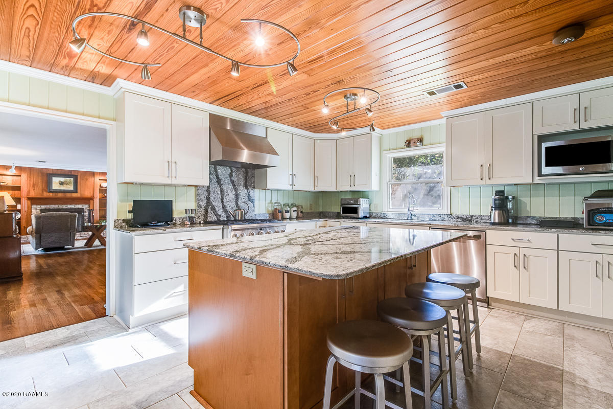 13917 Pumping Plant Road Abbeville, LA 70510 - Photo 11 of 34 Gallery Image 11