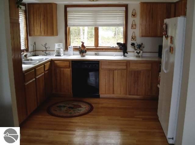 4263 Bush Road Interlochen, MI 49643 - Photo 5 of 5 1663141-4.JPG