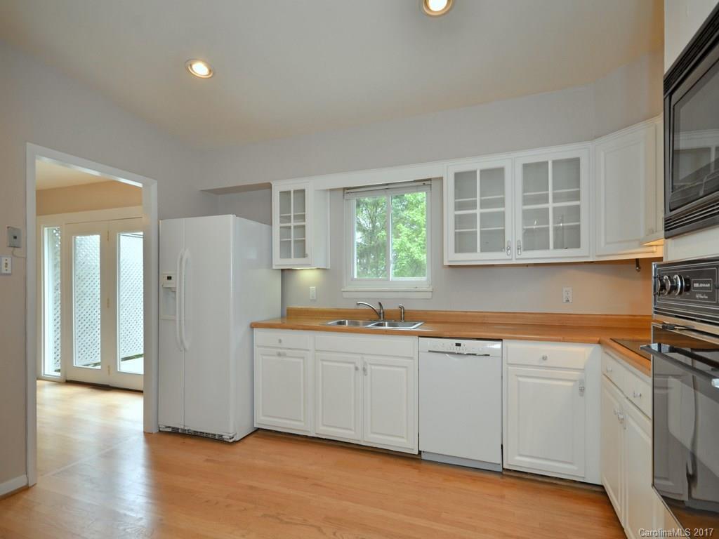 1 Graystone Road Asheville, NC 28804 - Photo 11 of 24 Gallery Image 11
