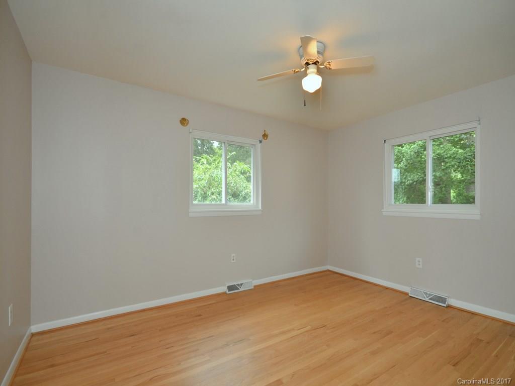 1 Graystone Road Asheville, NC 28804 - Photo 14 of 24 Gallery Image 14