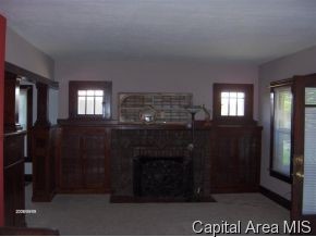 1909 Dial Court Springfield, IL 62704 - Photo 2 of 4 Gallery Image 2