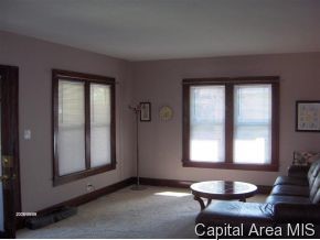 1909 Dial Court Springfield, IL 62704 - Photo 3 of 4 Gallery Image 3