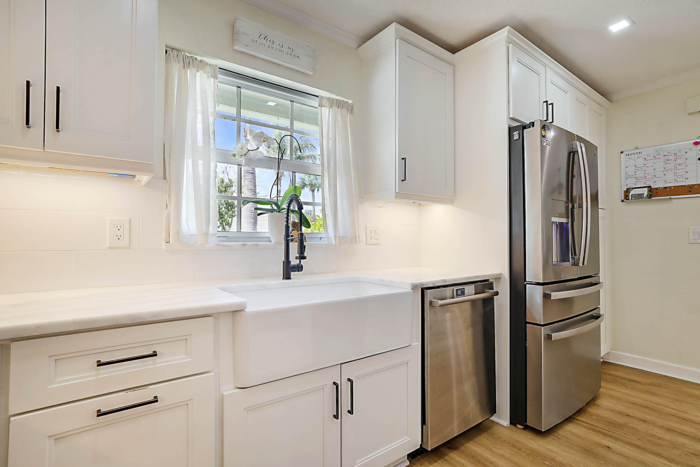 711 Warren Drive Jupiter, FL 33458 - Photo 13 of 42 711 Warren Drive-19