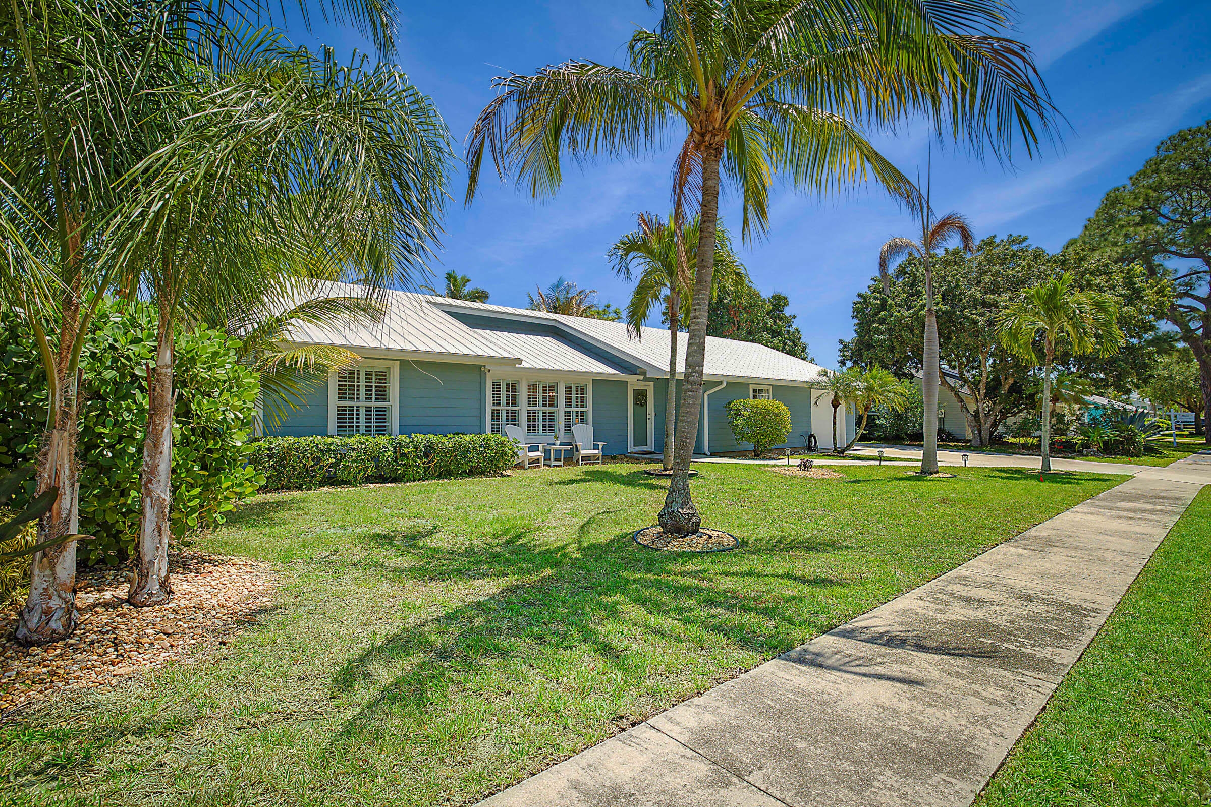 711 Warren Drive Jupiter, FL 33458 - Photo 40 of 42 711 Warren Drive-44
