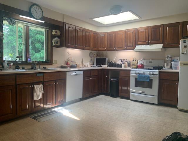 48 13th Street Bangor, ME 04401 - Photo 15 of 34 thumbnail_IMG_5200
