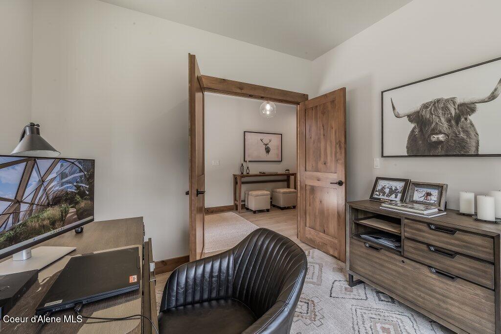 107 Oxbow Road Sandpoint, ID 83864 - Photo 13 of 70 --13.jpg-SMALL