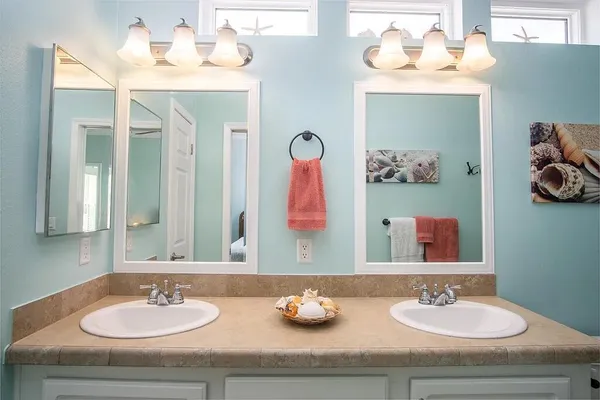 $4,000 | 5031 5th Avenue, Unit 38, Key West, FL 33040