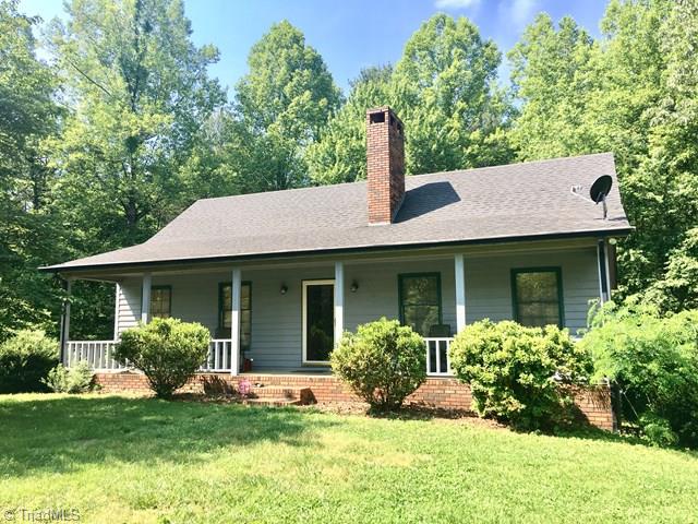 251 Bumpy Road Dallas, NC 28034 - Photo 1 of 26 Main View