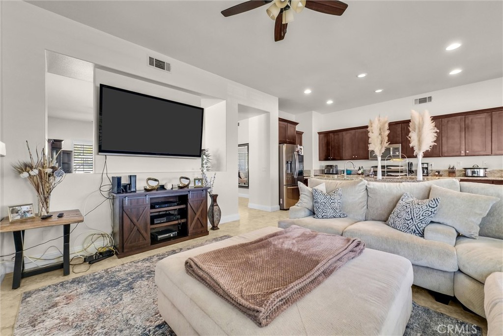 12661 Ridgecrest Drive Rancho Cucamonga, CA 91739 - Photo 17 of 52