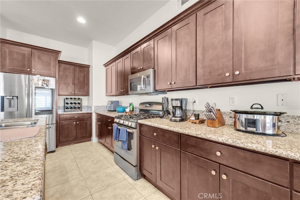 12661 Ridgecrest Drive Rancho Cucamonga, CA 91739 - Photo 22 of 52