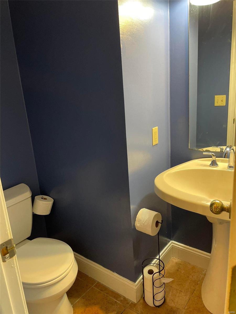 28 Ramsgate Collinsville, IL 62234 - Photo 8 of 16 Gallery Image 8