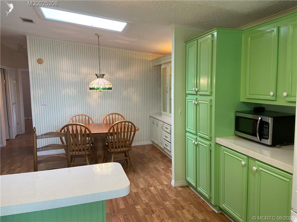 2862 Southwest Olds Place Stuart, FL 34997 - Photo 8 of 24 Gallery Image 8