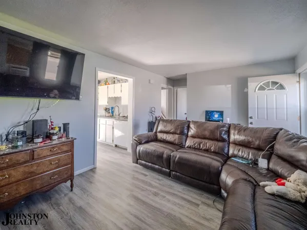 $595,000 | 830 North 6th Street, Douglas, WY 82633