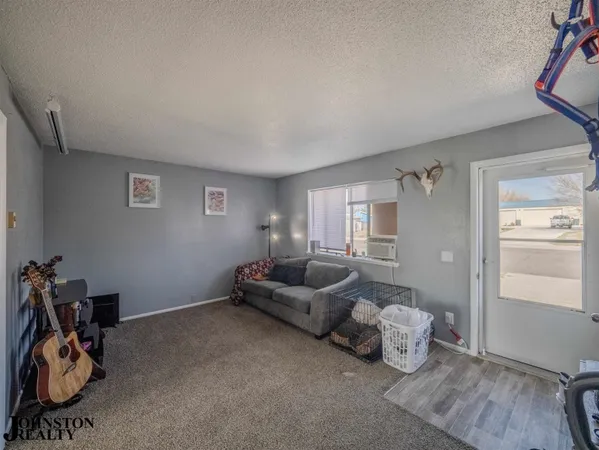 $595,000 | 830 North 6th Street, Douglas, WY 82633