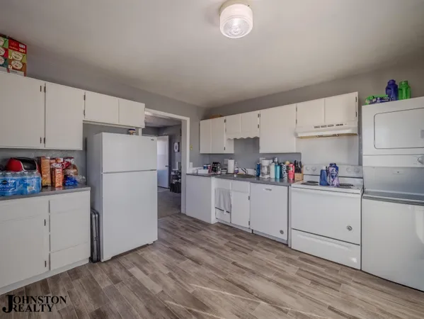 $595,000 | 830 North 6th Street, Douglas, WY 82633