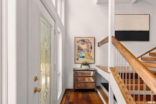 $1,050,000 | 4119 North Grandview Drive, Peoria, IL 61611