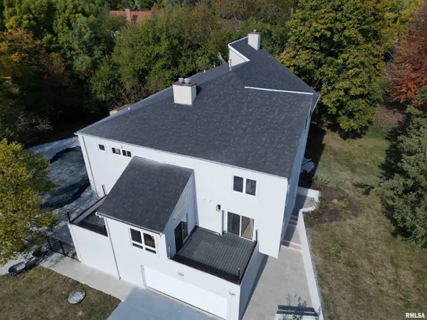 $995,000 | 4119 North Grandview Drive, Peoria, IL 61611