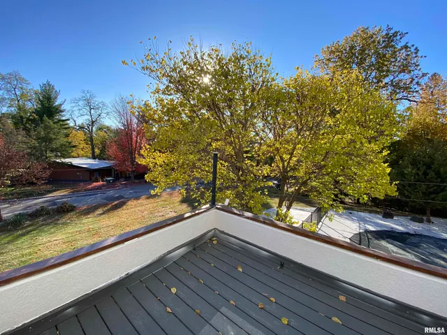 $1,050,000 | 4119 North Grandview Drive, Peoria, IL 61611