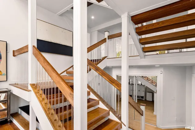 $1,050,000 | 4119 North Grandview Drive, Peoria, IL 61611