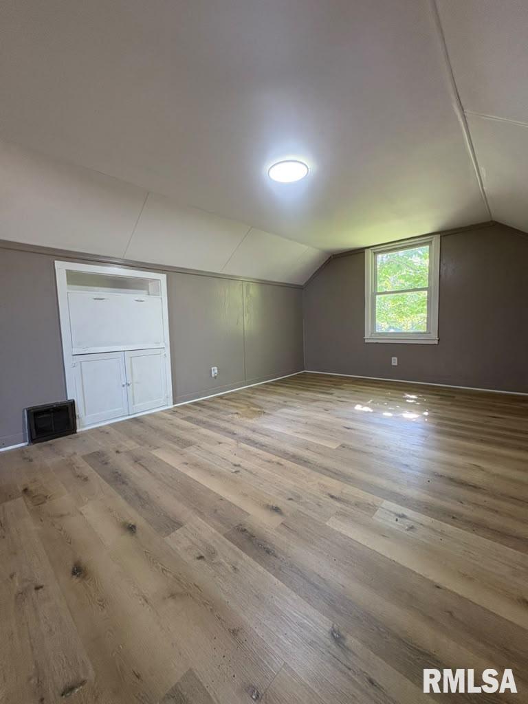 2216 East Lawrence Avenue Springfield, IL 62703 - Photo 5 of 24