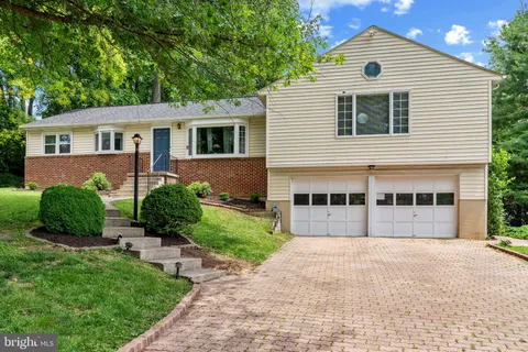 $495,000 | 7902 Nottingham Way, Ellicott City, MD 21043