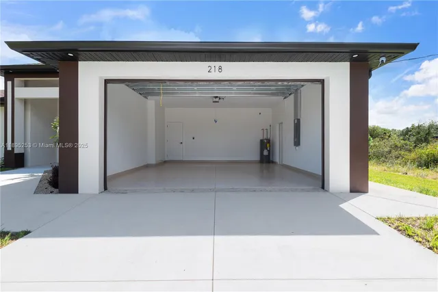 $392,000 | 218 Irving Avenue, Lehigh Acres, FL 33936