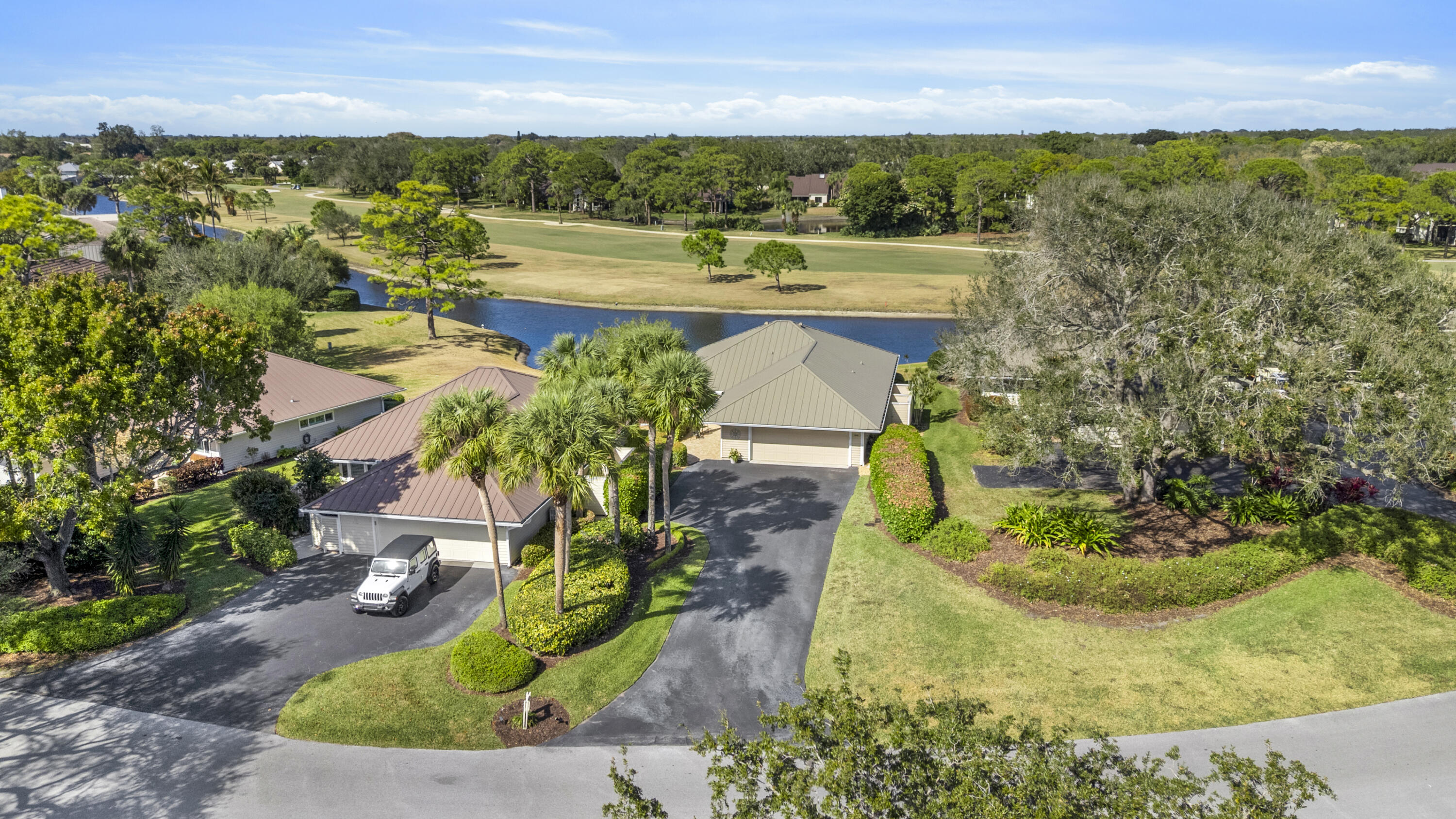 5143 Southeast Club Way Stuart, FL 34997 - Photo 37 of 57 DJI_20260210141620_0373_D