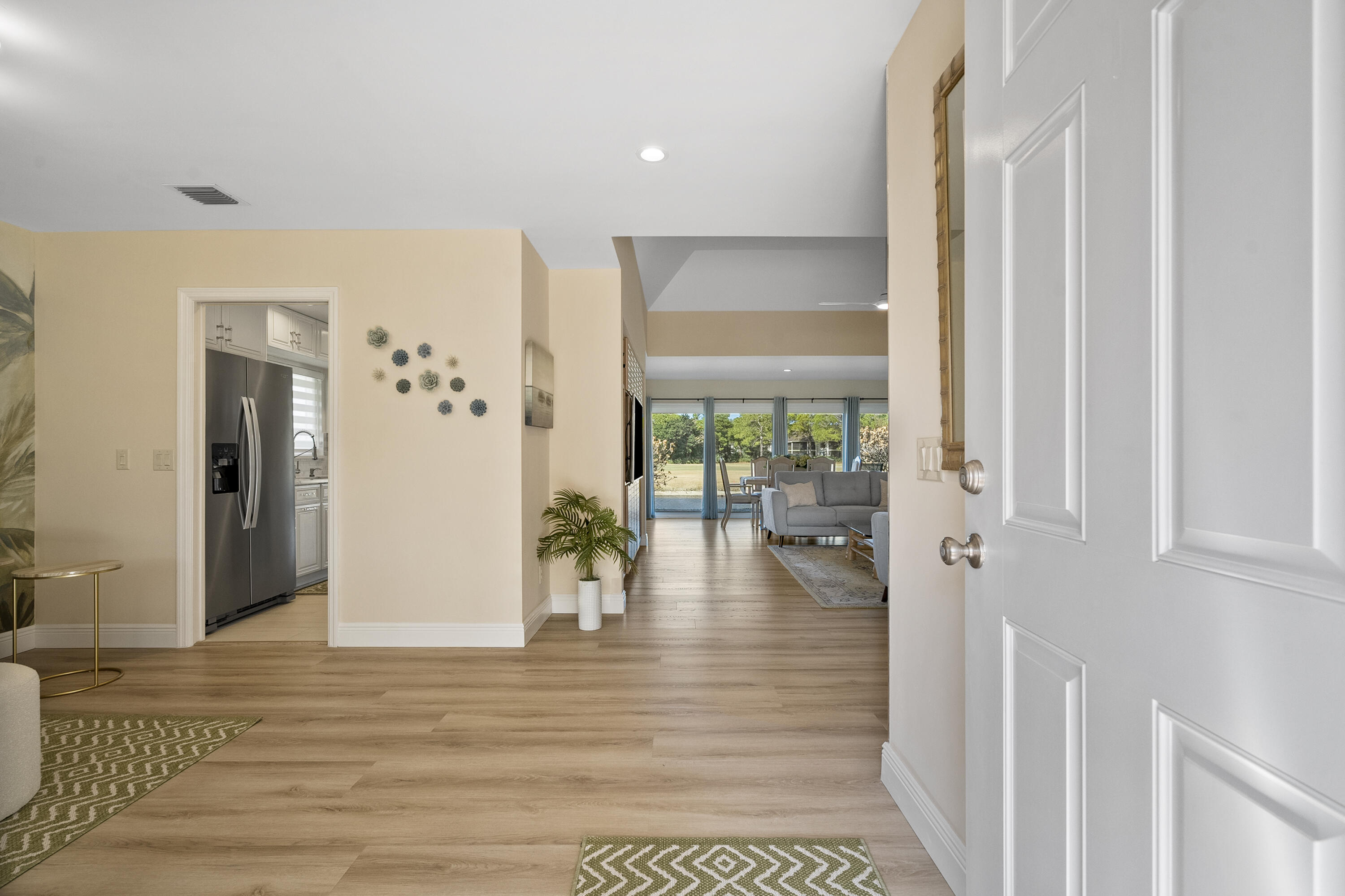 5143 Southeast Club Way Stuart, FL 34997 - Photo 5 of 57 DSC08967