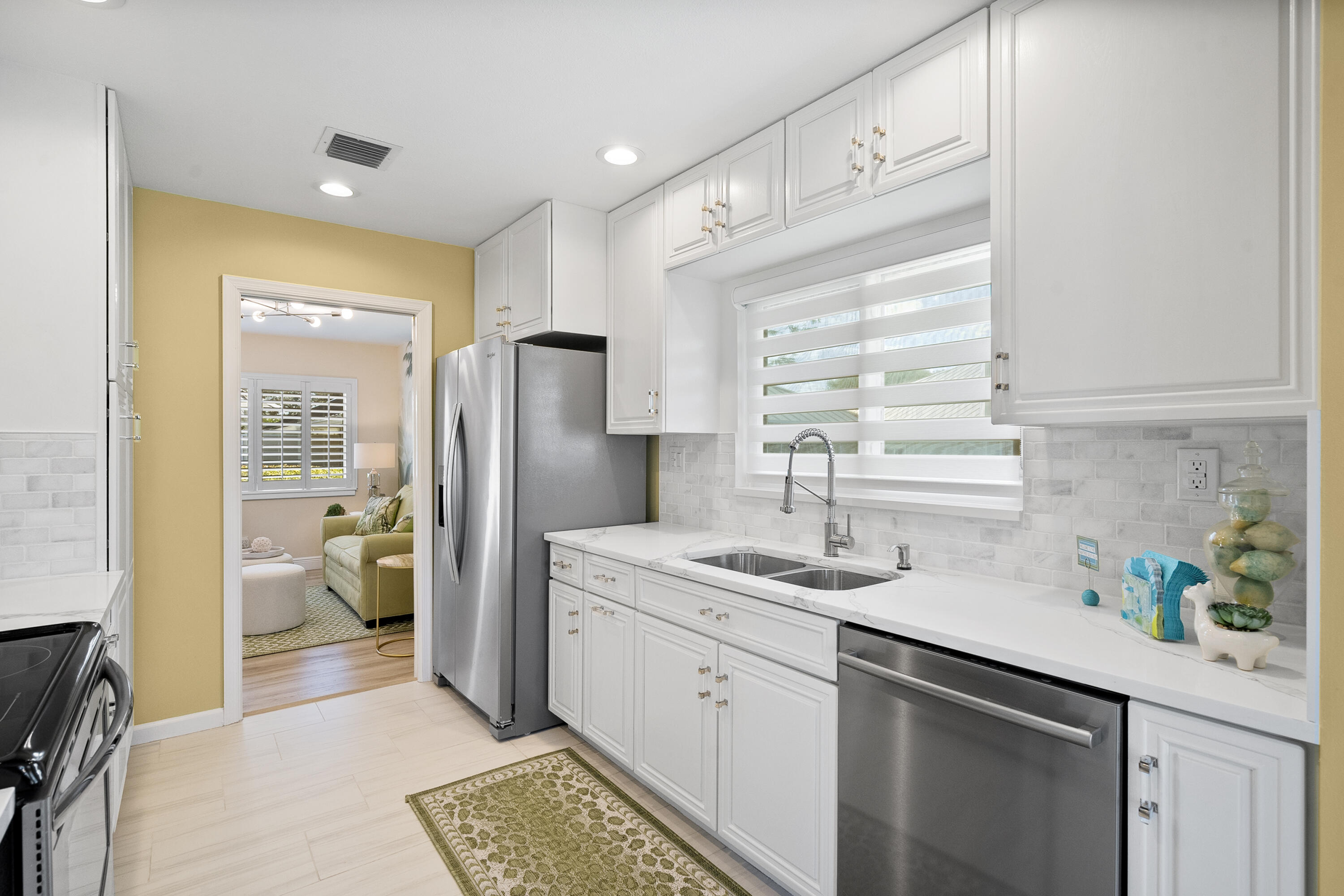 5143 Southeast Club Way Stuart, FL 34997 - Photo 10 of 57 DSC09022