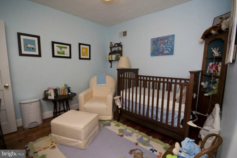 3621 Keswick Road Baltimore, MD 21211 - Photo 11 of 17 Bedroom
