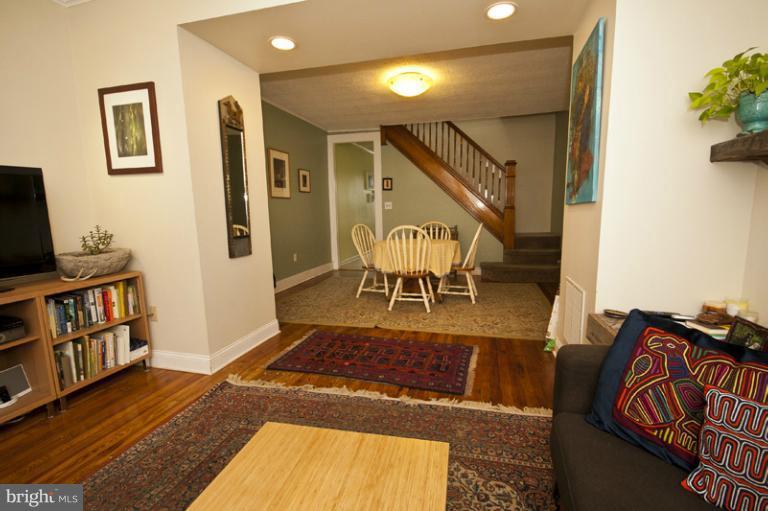 3621 Keswick Road Baltimore, MD 21211 - Photo 12 of 17 Dining Room