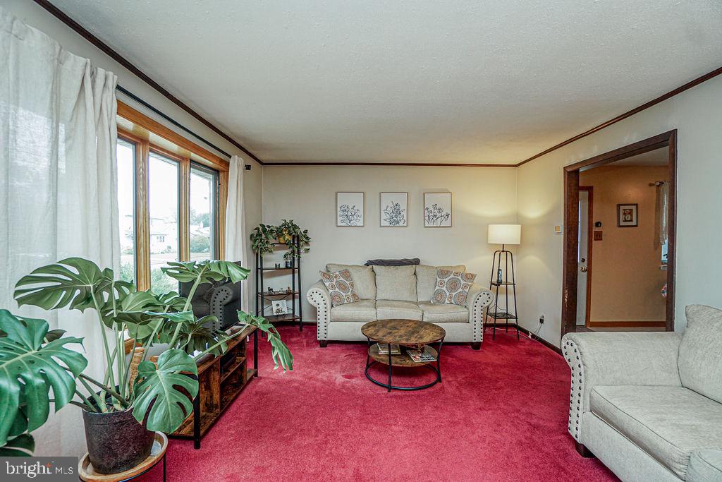 607 4th Avenue Lindenwold, NJ 08021 - Photo 6 of 32 Gallery Image 6