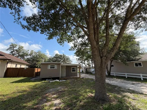 $150,000 | 24911 Northeast 135th Street, Fort McCoy, FL 32134