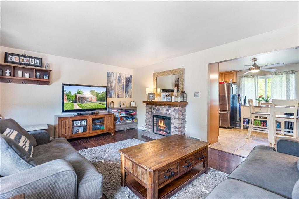 570 River Ridge Road McKeesport, PA 15133 - Photo 4 of 22 Gallery Image 4